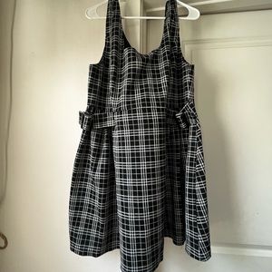 City Chic - Black and white plaid dress - M/18